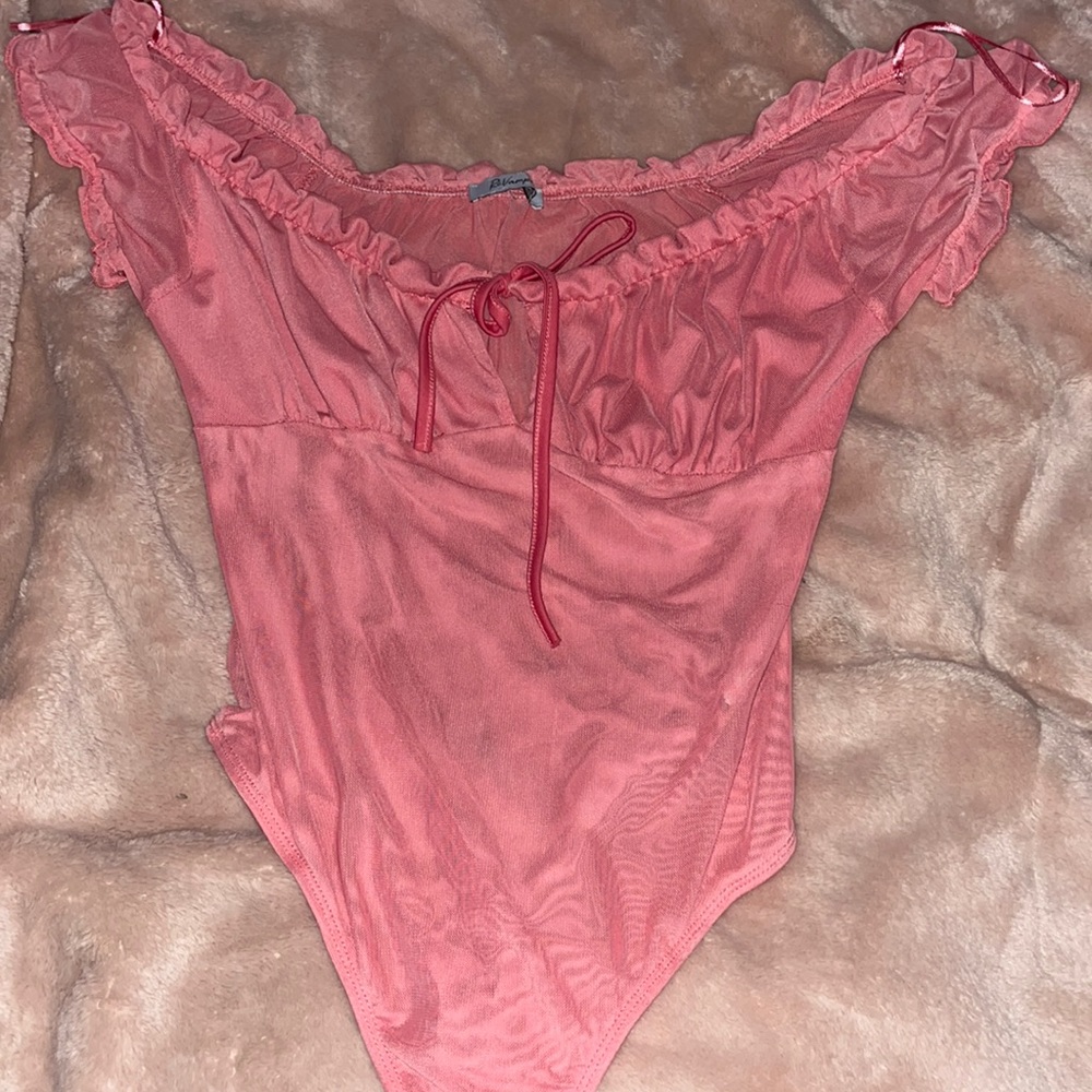 Mesh sleeves worn once.
